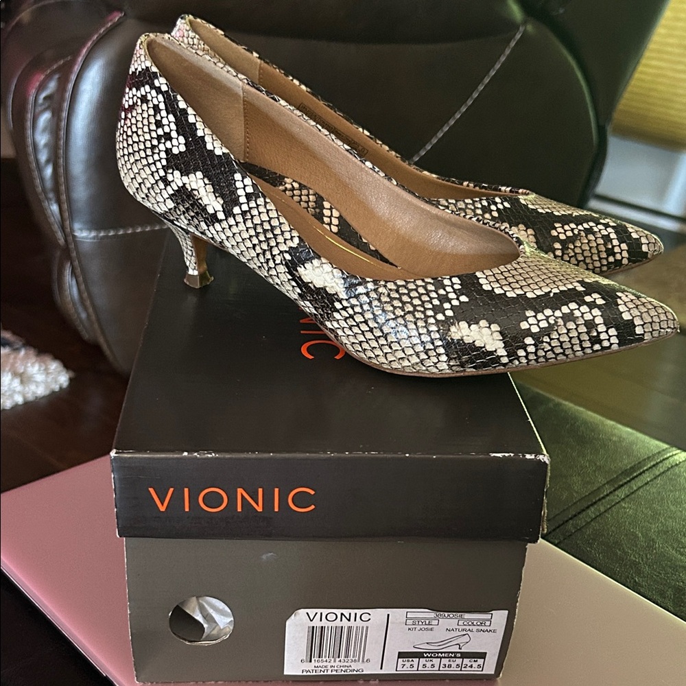 Vionic Snakeskin Pattern Heels - image 1